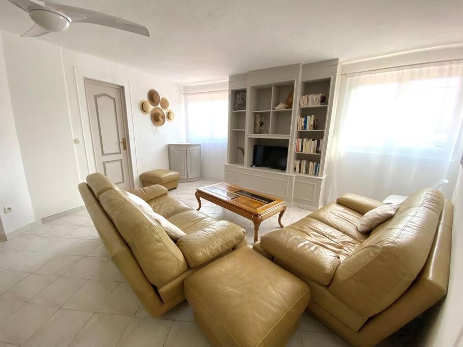 A Louer Haut De Villa 4 Pieces A Sainte-Maxime Golfe De St-Tropez Εξωτερικό φωτογραφία