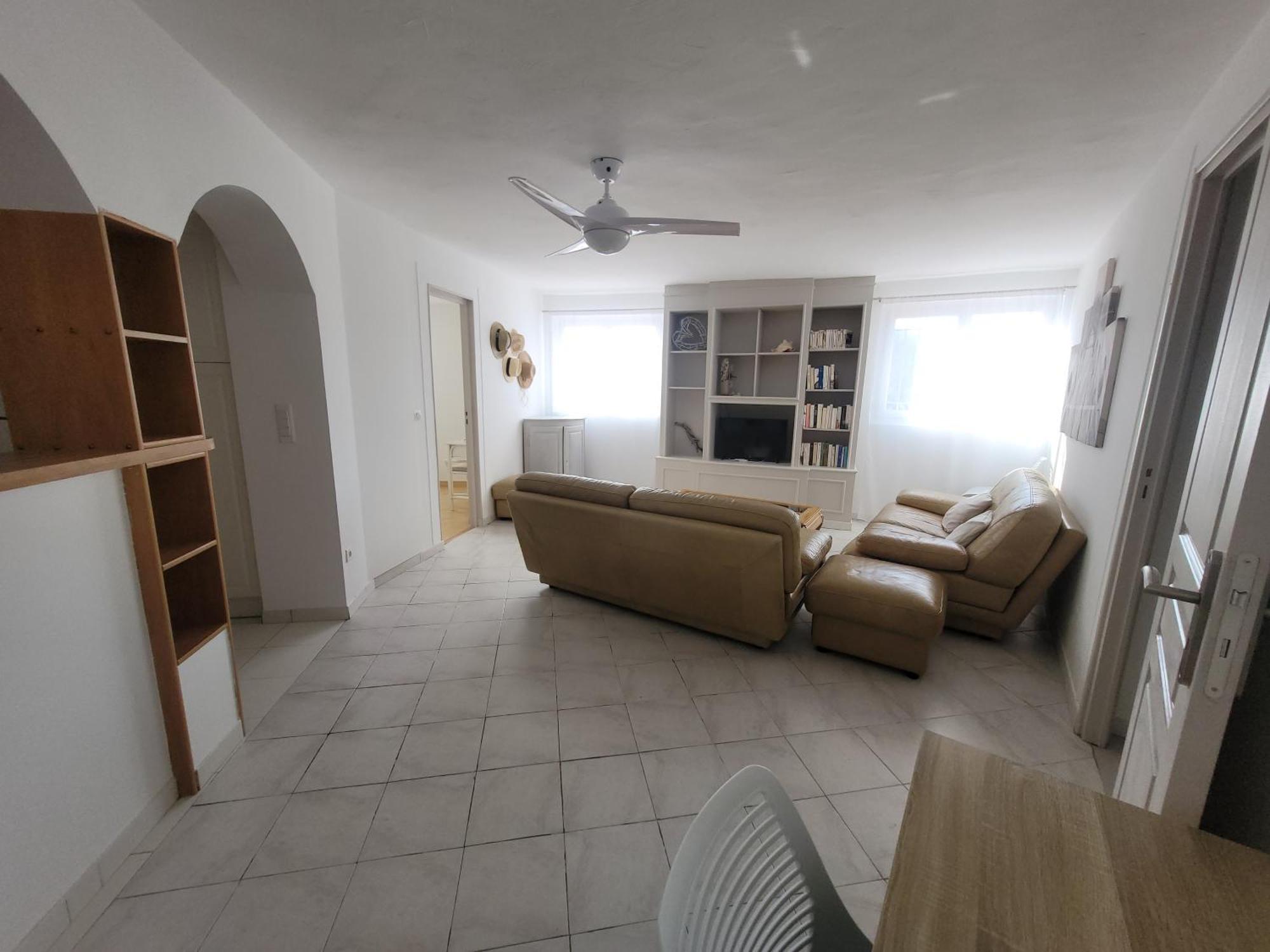 A Louer Haut De Villa 4 Pieces A Sainte-Maxime Golfe De St-Tropez Εξωτερικό φωτογραφία